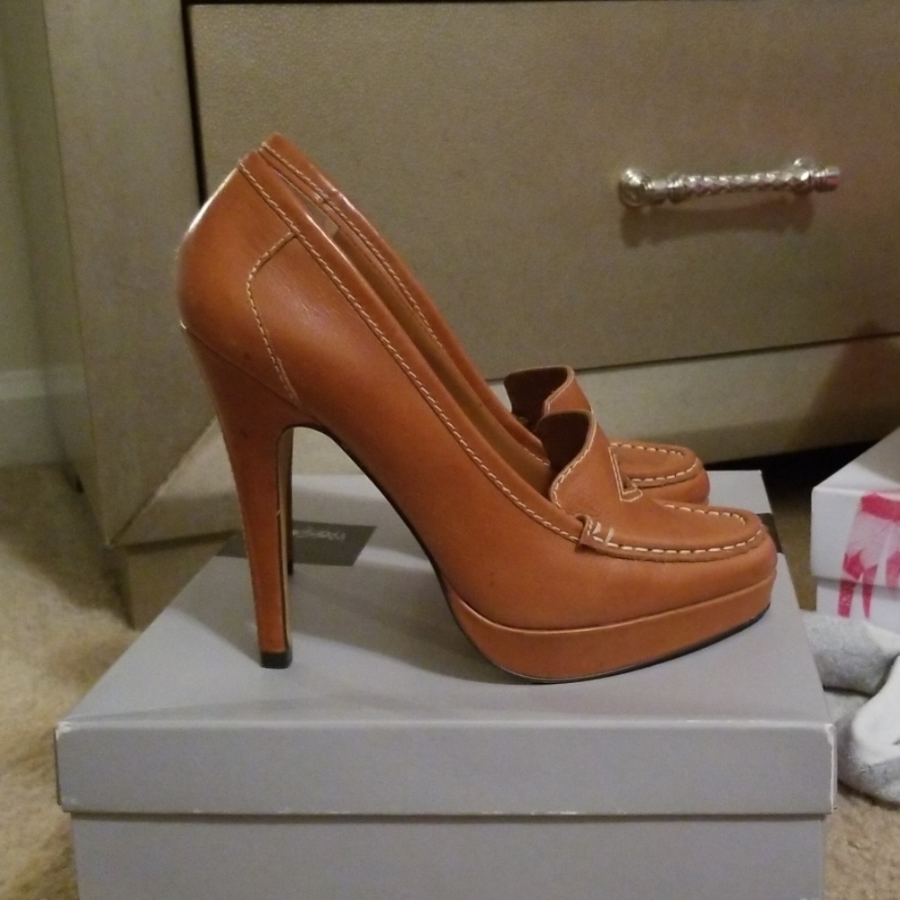 Charles David Loafer heels